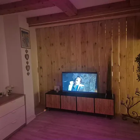 Przy Jeziorze Czos Apartment Mragowo